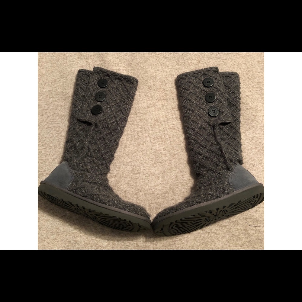 Ugg  Knit Boots